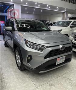 تۆیۆتا ڕاڤ 4